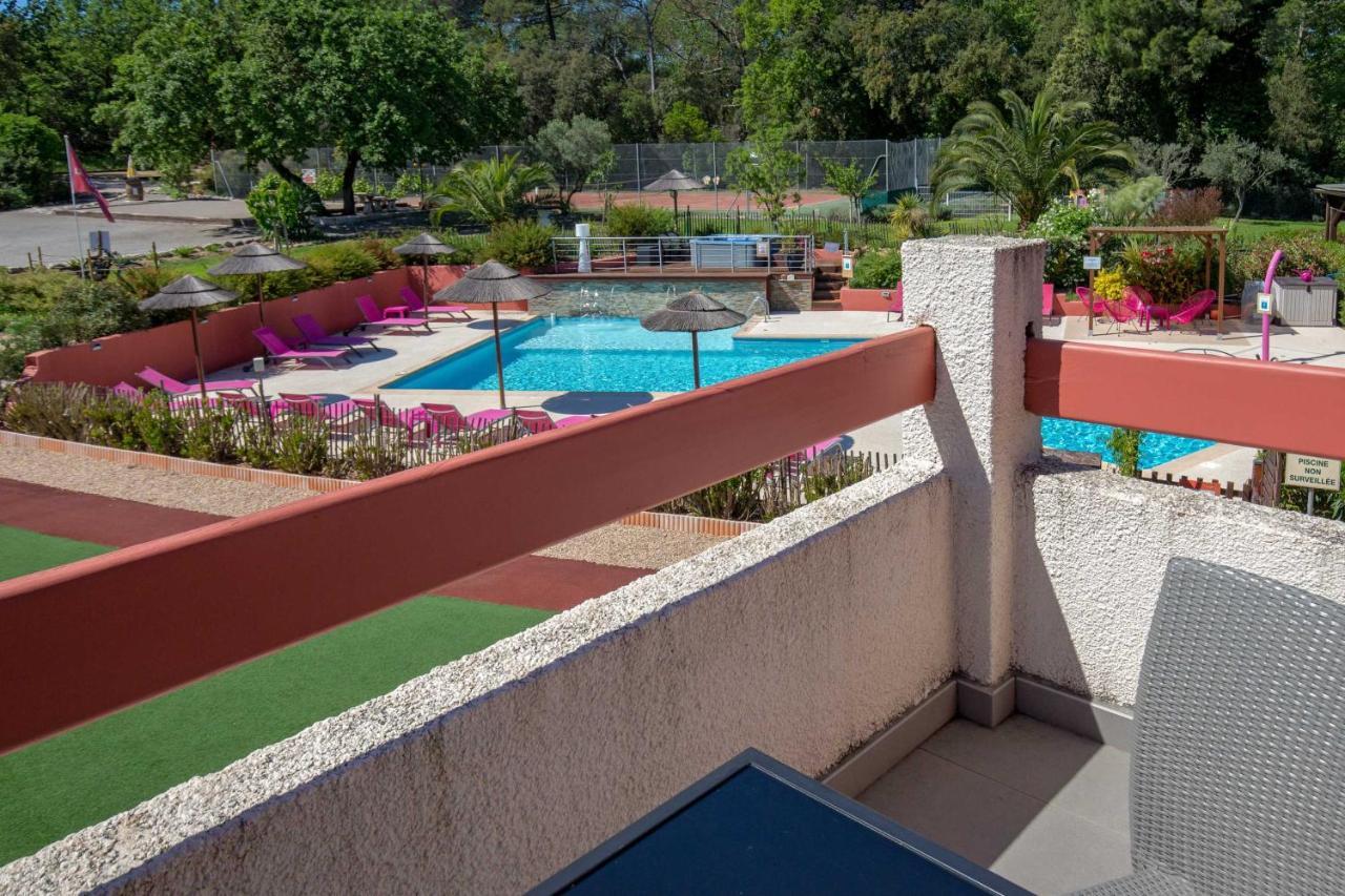 Les Pins Blancs En Provence Hotel Le Muy Exterior foto